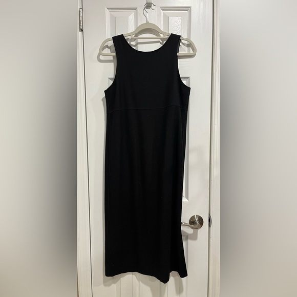 Harvé Benard black wool dress- Size 4P - Picture 6 of 7
